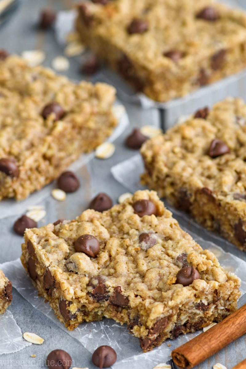 Kathy's Chocolate Chip Oatmeal Bars